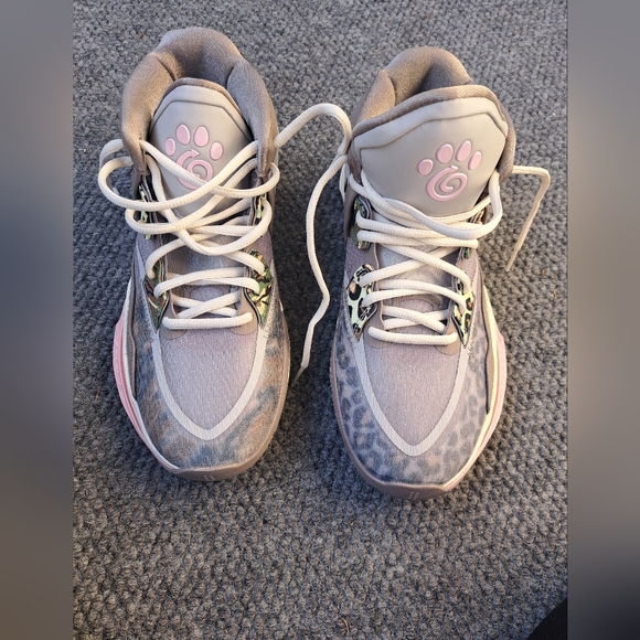 Nike Other - NWOT Nike leopard and camo Prints Cover The Nike Kyrie Infinity.